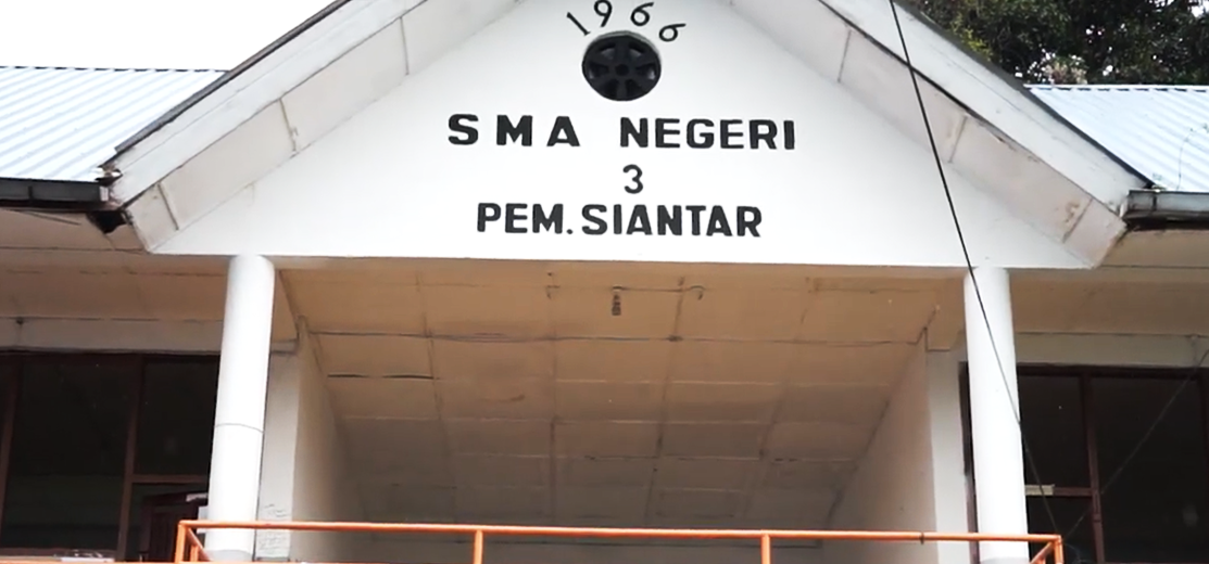 perpustakaan SMAN 3 PEMATANG SIANTAR